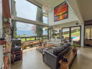 Foto 8 de casa moderna en Copacabana, excelente ubicacion en unidad cerrada