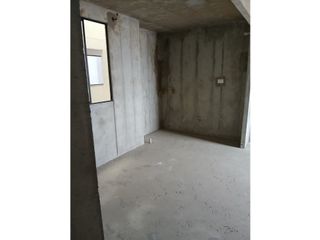 Foto 5 de VENDO APARTAMENTO OBRA GRIS CUARTO PISO JAMUNDI SM 8580133