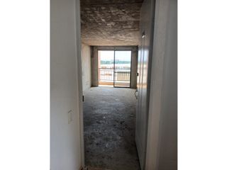 Foto 16 de VENDO APARTAMENTO OBRA GRIS CUARTO PISO JAMUNDI SM 8580133