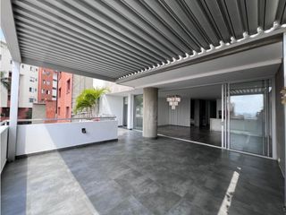 Foto 10 de VENTA LUJOSO  APARTAMENTO SANTA MONICA