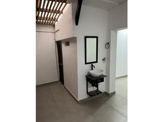 Foto 3 de Apartaestudio en Alquiler en Envigado - Centro