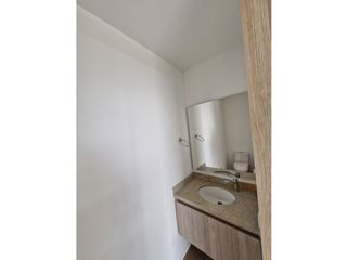 Foto 2 de RENTA APARTAMENTO NUEVO EN CERRITOS