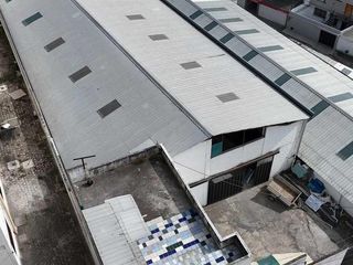 Foto 1 de Galpon industrial I3 en venta Cristiania Norte de Quito Eloy Alfaro