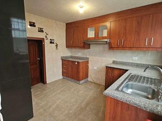 Foto 18 de Casa en arriendo 3 pisos norte de Quito el condado