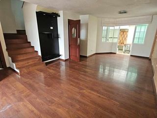 Foto 20 de Casa en arriendo 3 pisos norte de Quito el condado