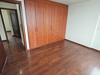 Foto 9 de Casa en arriendo 3 pisos norte de Quito el condado