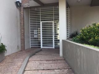 Foto 2 de Departamento en alquiler en Quilmes Centro