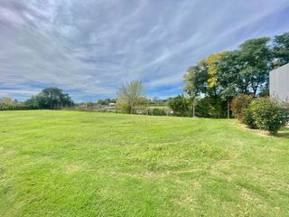 Foto 4 de Lote a la venta en Barrio Náutico Albanueva, Tigre