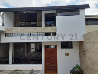 Foto 10 de VENTA DE CASA EN MIRAVALLE II