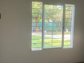 Foto 8 de Casa 3 dormitorios en alquiler permanente en Funes