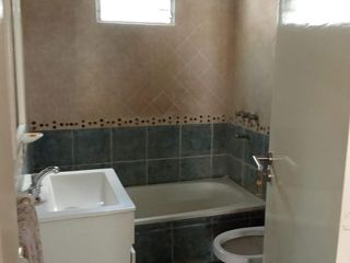 Foto 7 de Casa 3 dormitorios en alquiler permanente en Funes