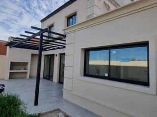 Foto 11 de Casa en venta Quebradas de Manantiales 3 dormitorios