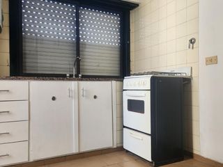 Foto 4 de Departamento de Un Dormitorio al Frente con Lavadero en La Plata
