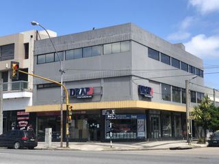 Foto 4 de INSABELLA PROPIEDADES - VENDE EXCELENTE ESQUINA COMERCIAL