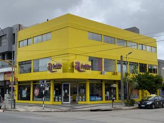 Foto 1 de INSABELLA PROPIEDADES - VENDE EXCELENTE ESQUINA COMERCIAL