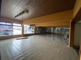 Foto 15 de INSABELLA PROPIEDADES - VENDE EXCELENTE ESQUINA COMERCIAL