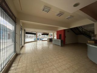 Foto 7 de INSABELLA PROPIEDADES - VENDE EXCELENTE ESQUINA COMERCIAL