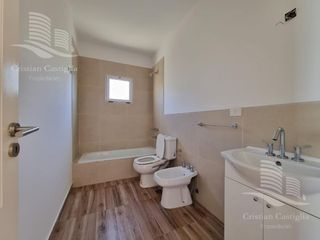 Foto 25 de Venta - Casa 4/Cuatro Ambientes, Dependencia, Jardín - San Gabriel, Villanueva