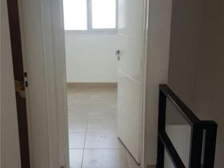 Foto 16 de VENTA DUPLEX - 2 DORM. EXCELENTE ACCESO - CHACABUCO AL 500 CENTENARIO NEUQUEN