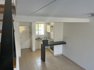 Foto 4 de VENTA DUPLEX - 2 DORM. EXCELENTE ACCESO - CHACABUCO AL 500 CENTENARIO NEUQUEN