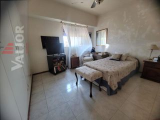 Foto 12 de Departamento de 4 amb al frente c/balcon corrido!!!