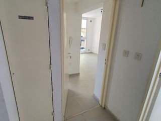 Foto 2 de Departamento en  Alquiler de 1 Dormitorio Centro