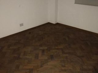 Foto 4 de Venta Departamento Apto Oficina B° Centro