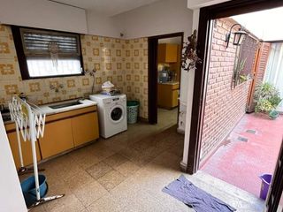 Foto 6 de VENTA HERMOSA CASA DE 3 DORM - ALTA CORDOBA