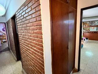 Foto 10 de VENTA HERMOSA CASA DE 3 DORM - ALTA CORDOBA
