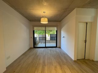 Foto 2 de Venta departamento de 