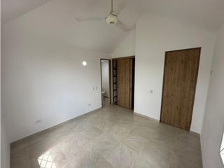 Foto 7 de SE VENDE CASA EN GIRARDOR  ALCATRACES 2