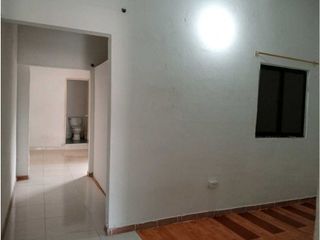 Foto 2 de Se arrienda apartaestudio
