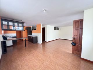 Foto 3 de Mitad del Mundo, Casa en Venta, 118m2, 3 Habitaciones