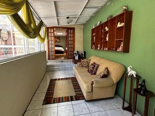 Foto 5 de RENTA Departamento Amoblado en el Centro Histórico de Cuenca