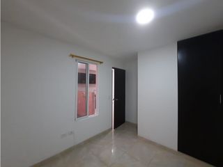 Foto 13 de ALQUILER CASA 3er PISO  BARRIO CIUDAD 2000