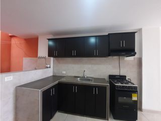 Foto 7 de ALQUILER CASA 3er PISO  BARRIO CIUDAD 2000