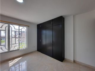Foto 10 de ALQUILER CASA 3er PISO  BARRIO CIUDAD 2000