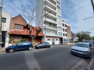 Foto 2 de Casa en  Pringles casi Alsina - Quilmes