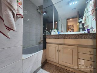 Foto 10 de Departamento semipiso 3 dormitorios de categoría - Yrigoyen al 400, Nueva Cordoba