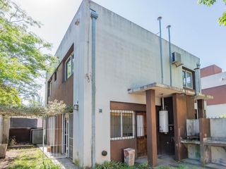 Foto 6 de Departamento Duplex a la venta en Gonnet