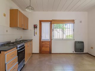 Foto 4 de Departamento Duplex a la venta en Gonnet