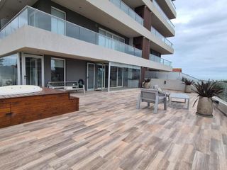 Foto 9 de Departamento en venta - 2 Dormitorios 2 Baños - Cochera - 202Mts2 - Pinamar