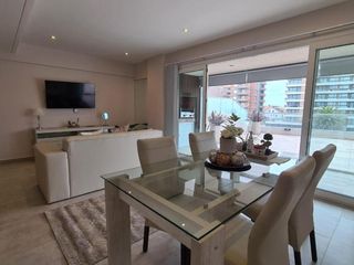 Foto 1 de Departamento en venta - 2 Dormitorios 2 Baños - Cochera - 202Mts2 - Pinamar