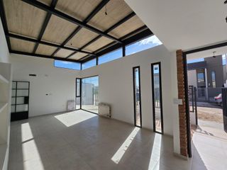 Foto 3 de Casa en  ALQUILER