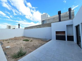 Foto 18 de Casa en  ALQUILER