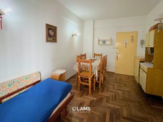 Foto 1 de Alquiler Marzo a Diciembre - Departamento 2 ambientes - Zona Macrocentro