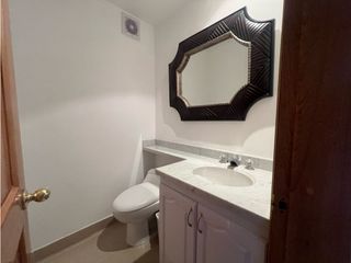 Foto 5 de ARRIENDO CHICO APTO AMOBLADO 64mts $4.7’M
