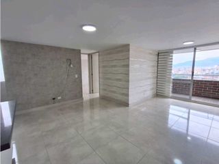 Foto 8 de Apartamento en arriendo Los Colores