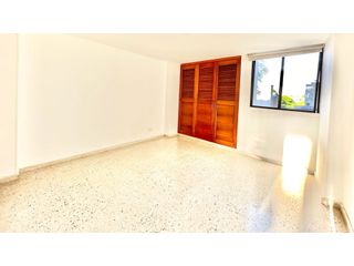 Foto 24 de SE ALQUILA APARTAMENTO DUPLEX EN EL LIDO SUR CALI
