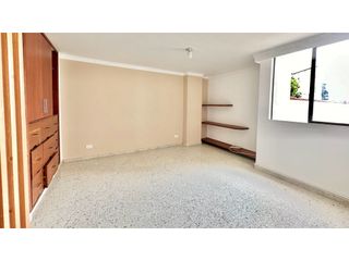 Foto 5 de SE ALQUILA APARTAMENTO DUPLEX EN EL LIDO SUR CALI